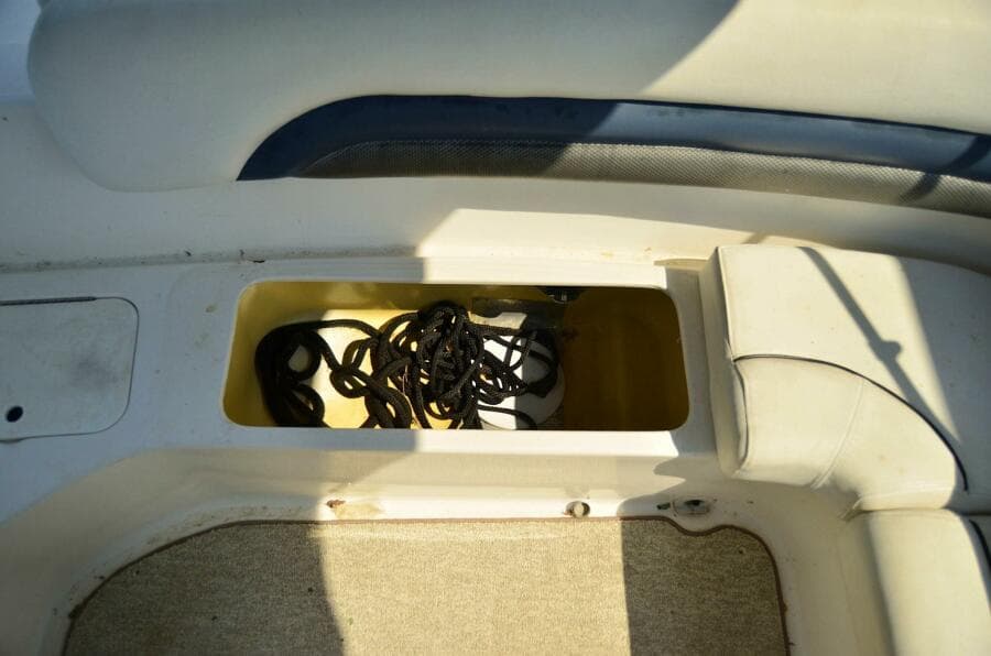 2011 Hurricane SunDeck 217 OB