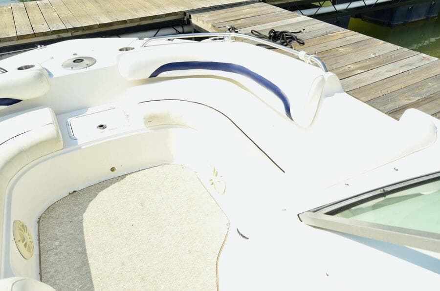 2011 Hurricane SunDeck 217 OB
