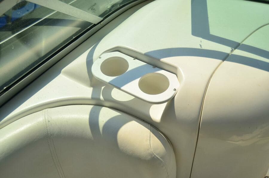 2011 Hurricane SunDeck 217 OB