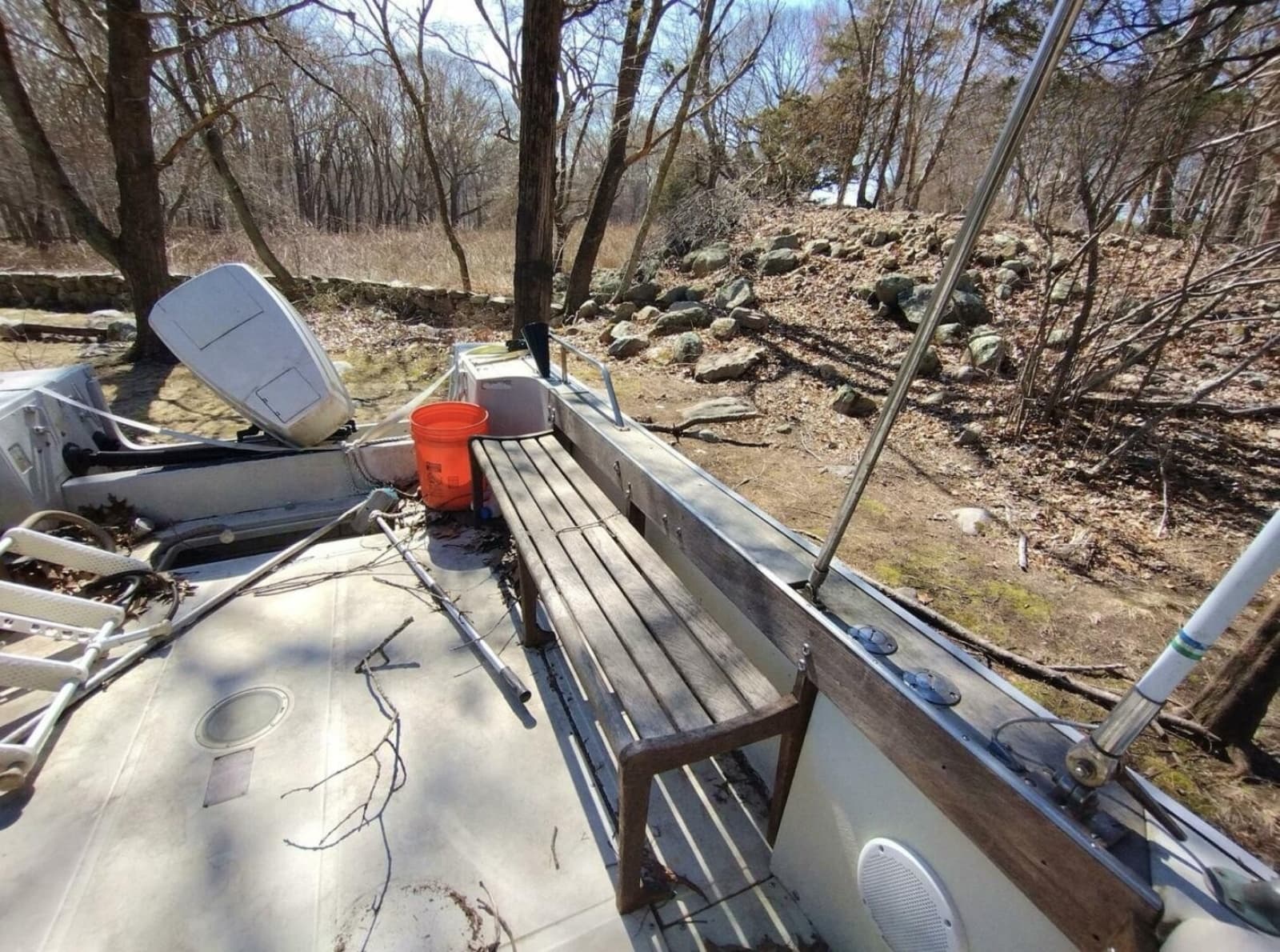 1983 Boston Whaler 25 Revenge - Photo 10