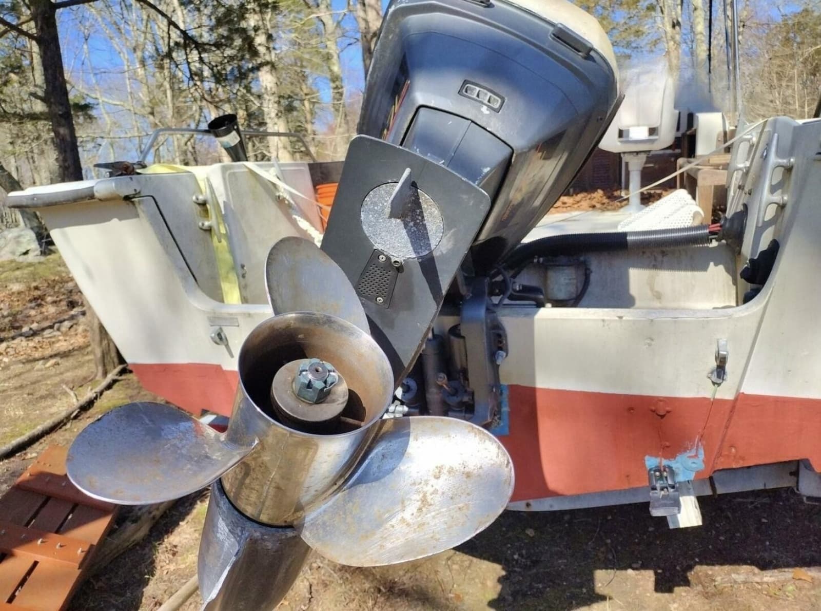 1983 Boston Whaler 25 Revenge - Photo 7