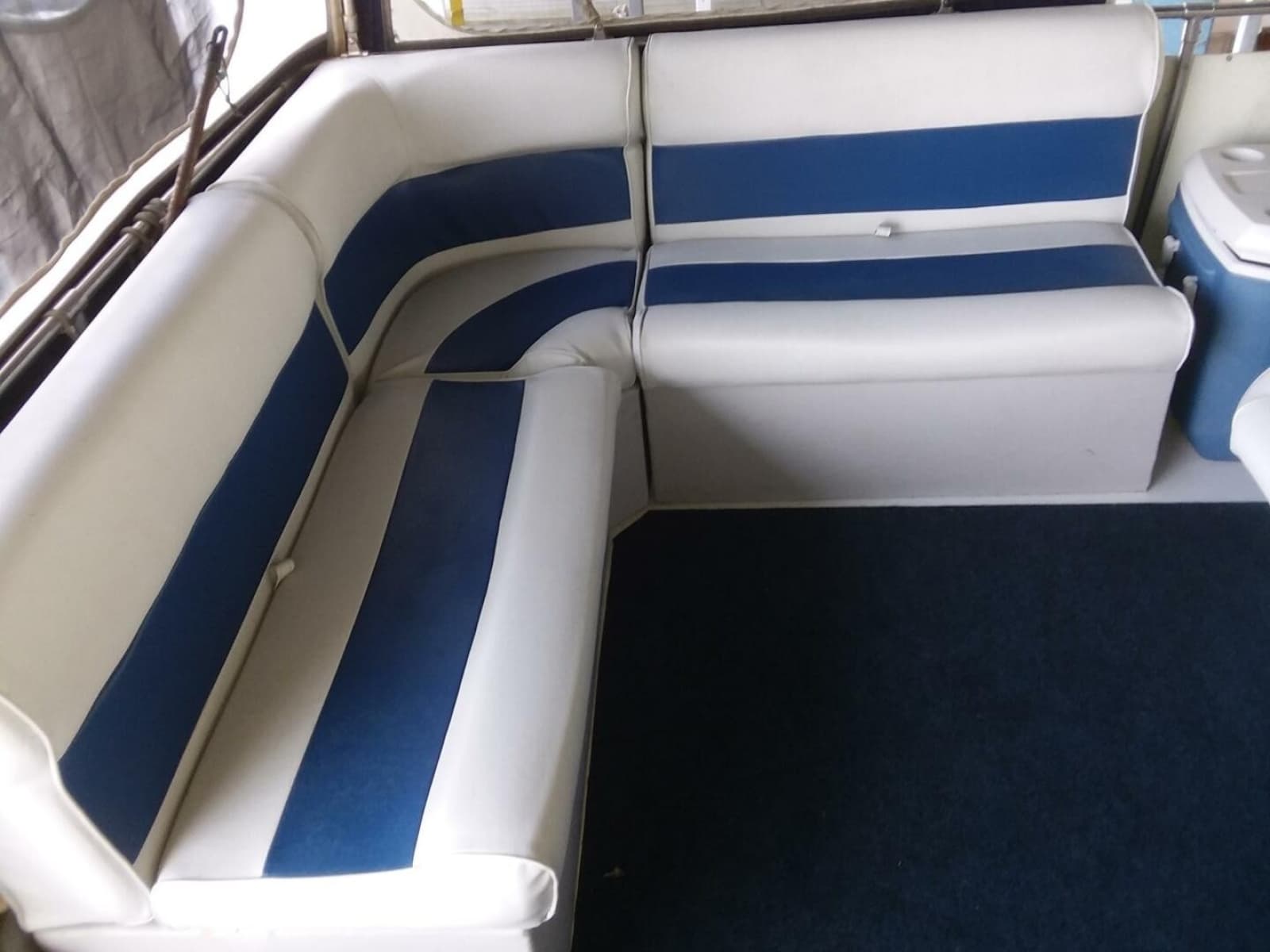 1979 Chris-Craft 350 Catalina - Photo 22