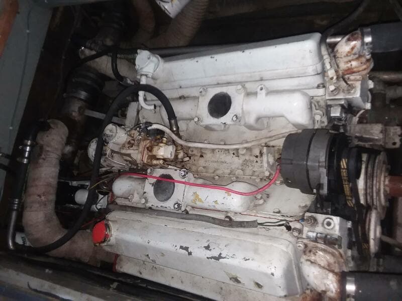 1979 Chris-Craft Catalina 350