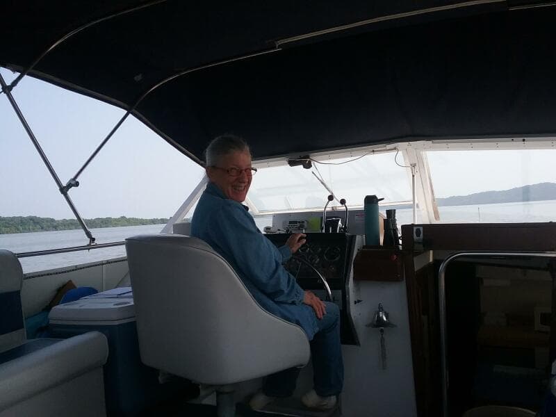 1979 Chris-Craft Catalina 350