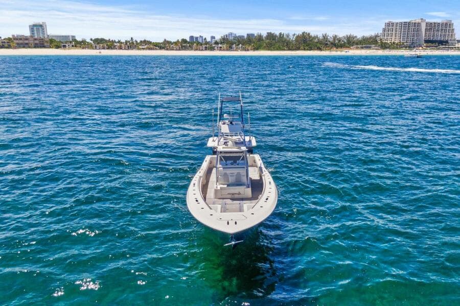 2013 Invincible 42 Open - Photo 8