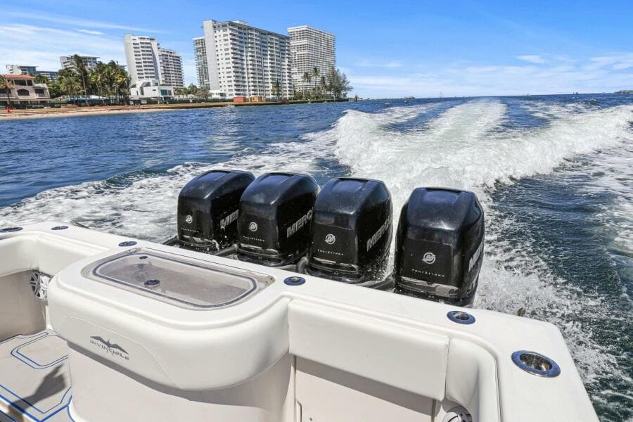 2013 Invincible 42 Open - Photo 15