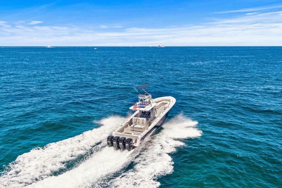 2013 Invincible 42 Open - Photo 10