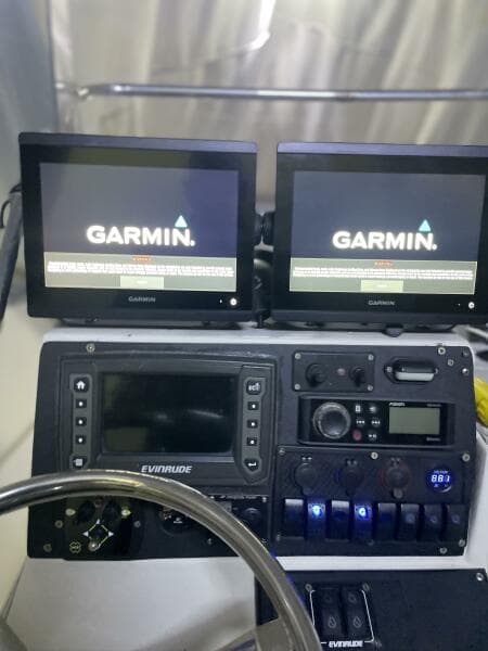 1990 Wellcraft Scarab 30 Cuddy