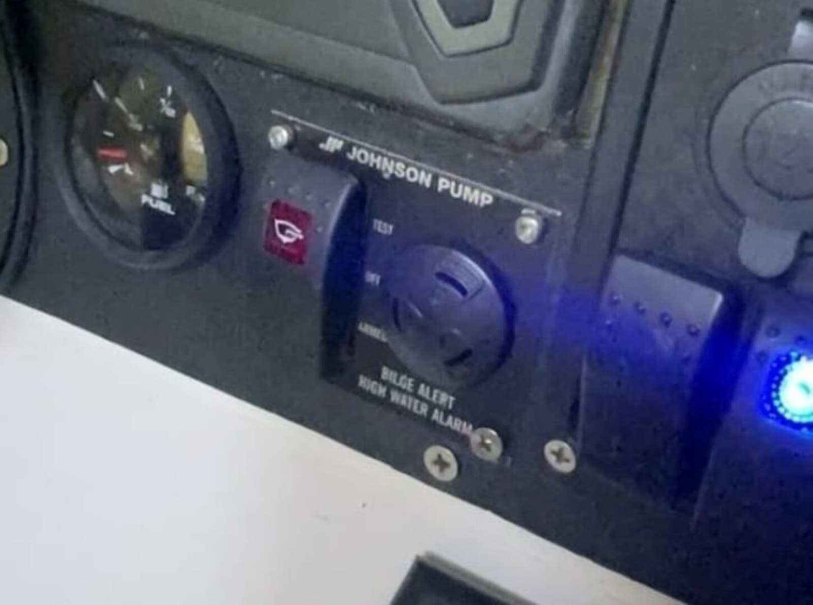 1990 Wellcraft 302 Scarab - Photo 21