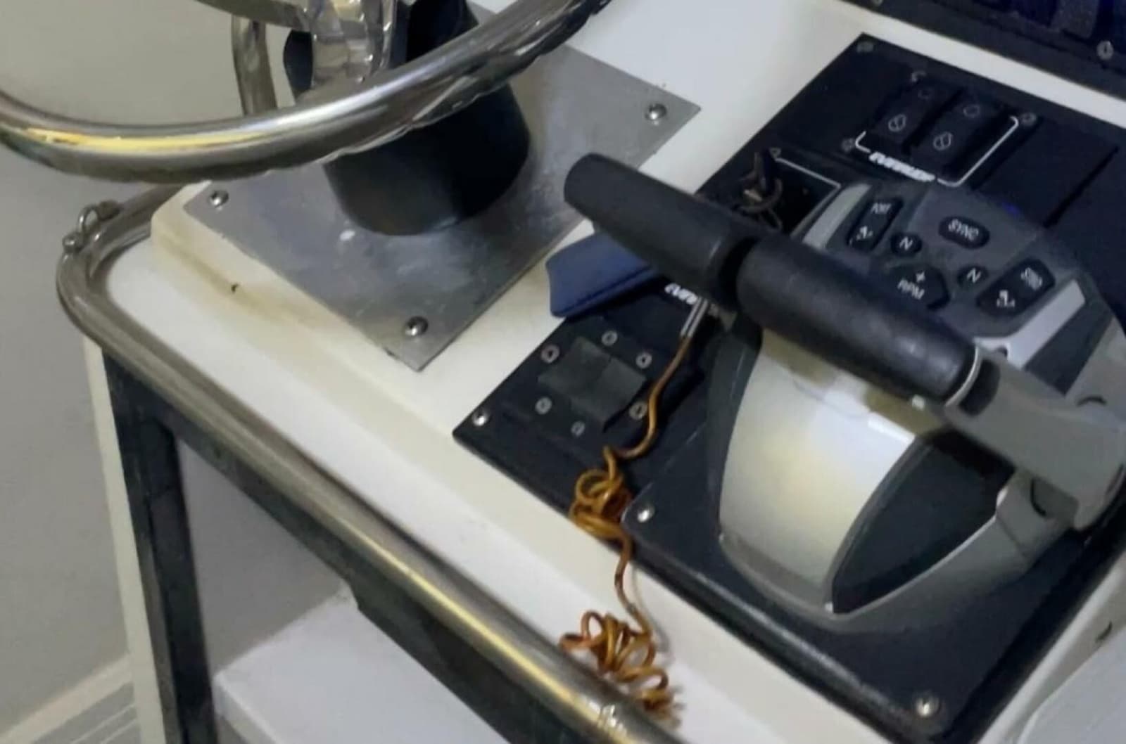 1990 Wellcraft 302 Scarab - Photo 20
