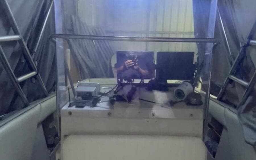 1990 Wellcraft Scarab 30 Cuddy