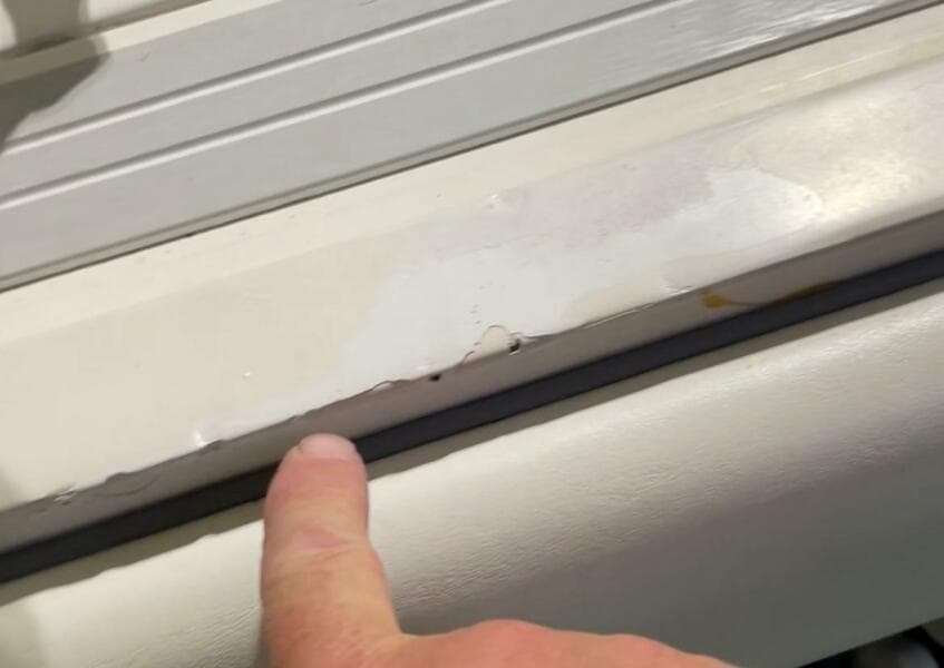 1990 Wellcraft Scarab 30 Cuddy