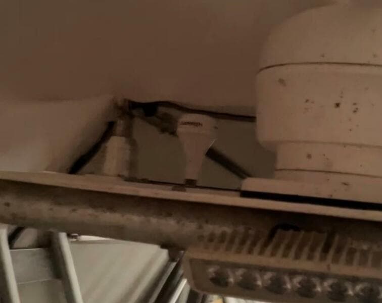 1990 Wellcraft Scarab 30 Cuddy