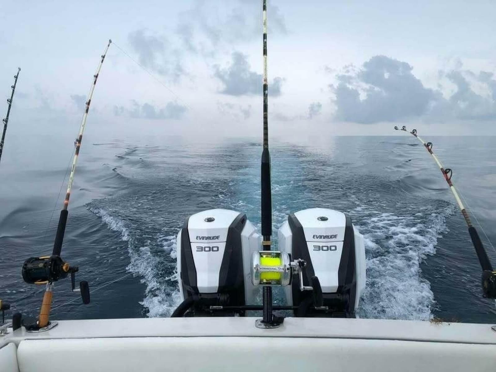 1990 Wellcraft 302 Scarab - Photo 7
