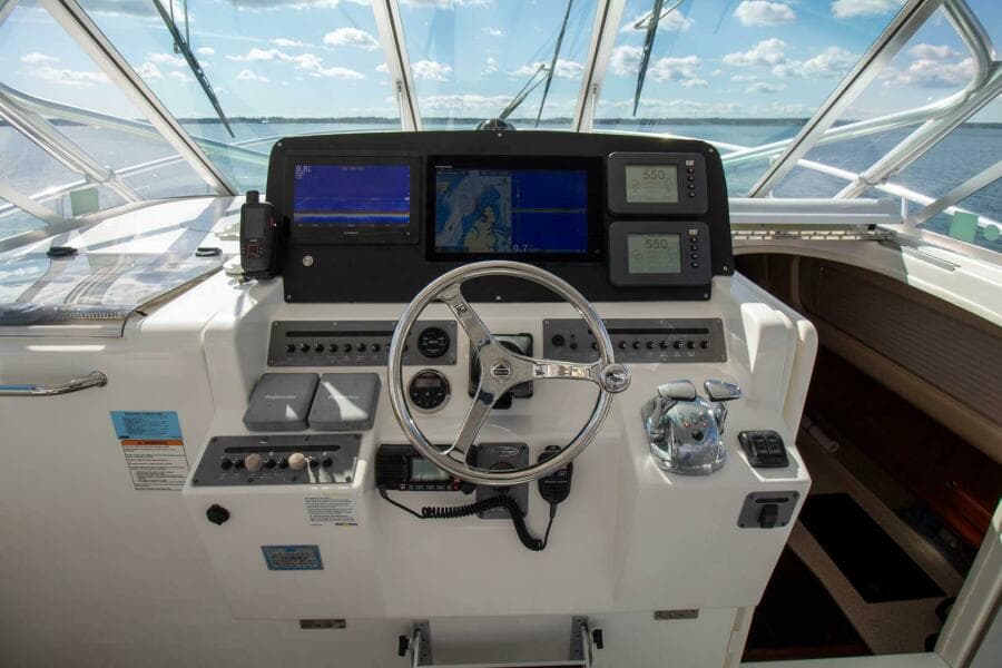 2006 Rampage 38 Express - Photo 13