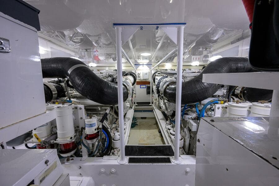 2004 Viking 65 Enclosed Bridge w/Tower