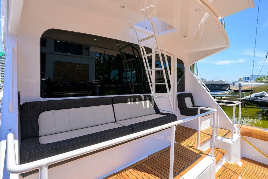 2004 Viking 65 Enclosed Bridge w/Tower