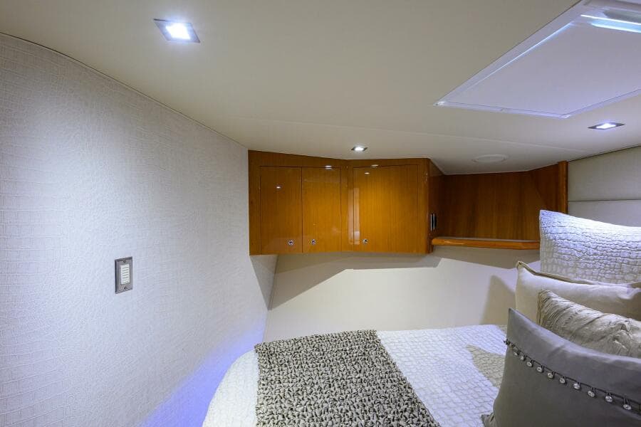 2004 Viking 65 Enclosed Bridge w/Tower