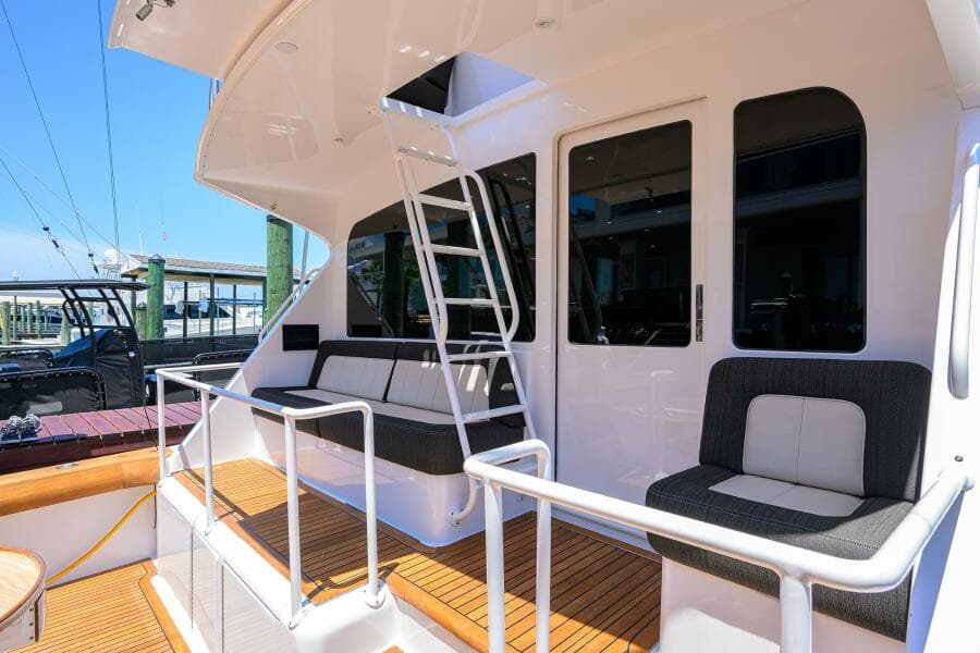 2004 Viking 65 Enclosed Bridge w/Tower