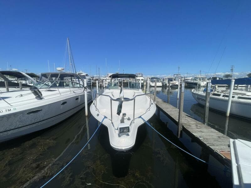 2005 Monterey 322 Cruiser