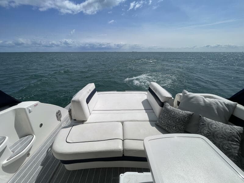 2010 Sea Ray 450 Sundancer