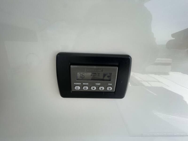 2010 Sea Ray 450 Sundancer