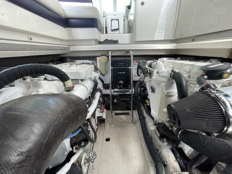 2010 Sea Ray 450 Sundancer