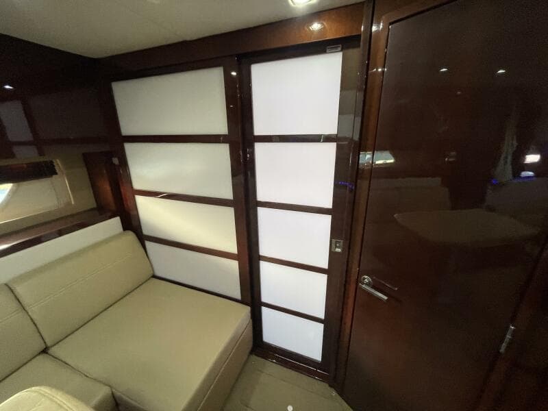 2010 Sea Ray 450 Sundancer