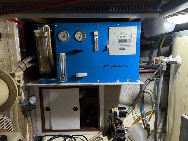 91 1991 Ocean Alexander 456 Knot Yet Water Maker