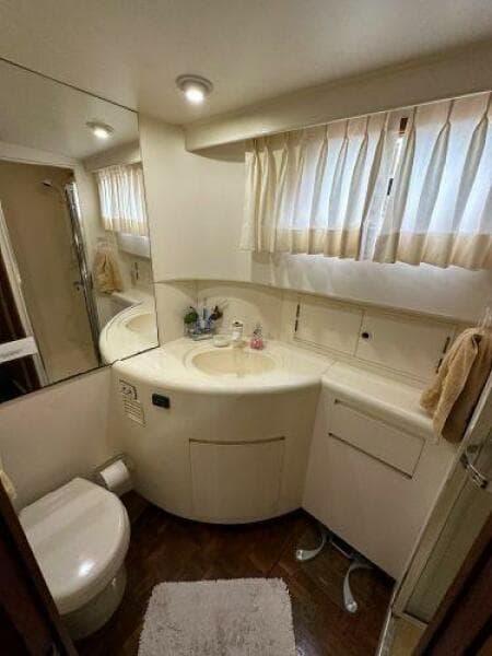 57 1991 Ocean Alexander 456 Knot Yet Aft Stateroom