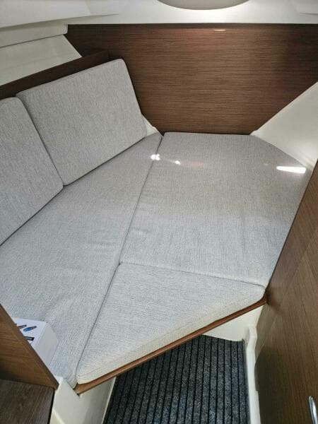 2023 Jeanneau NC795 S2