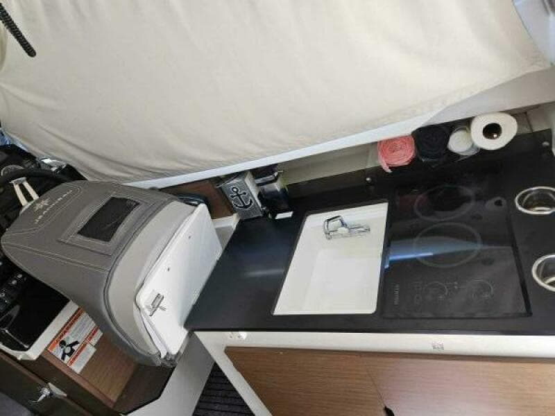 2023 Jeanneau NC795 S2