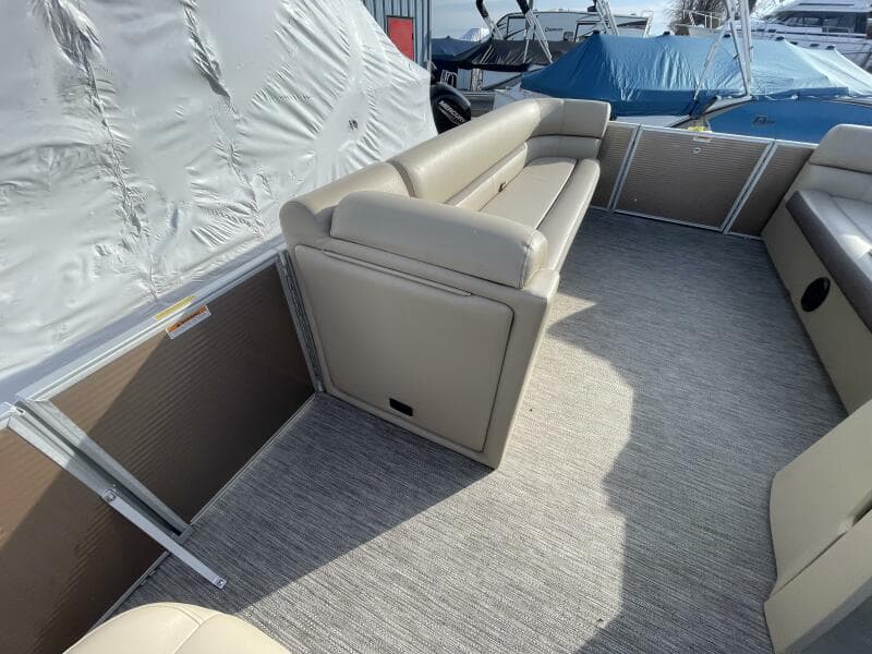 2024 Godfrey Sweetwater 2286 Split Bench