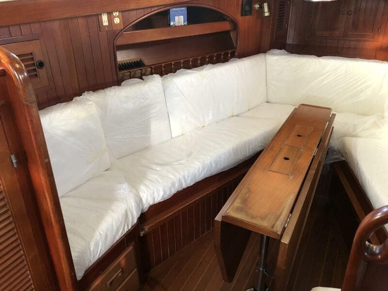 1987 Tayana Mariner 36