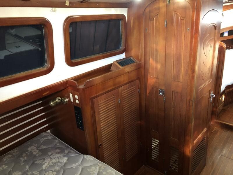 1987 Tayana Mariner 36