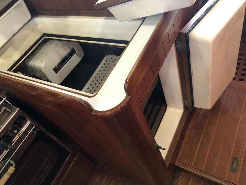 1987 Tayana Mariner 36