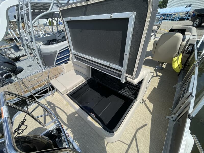 2024 Harris Cruiser 230 CS