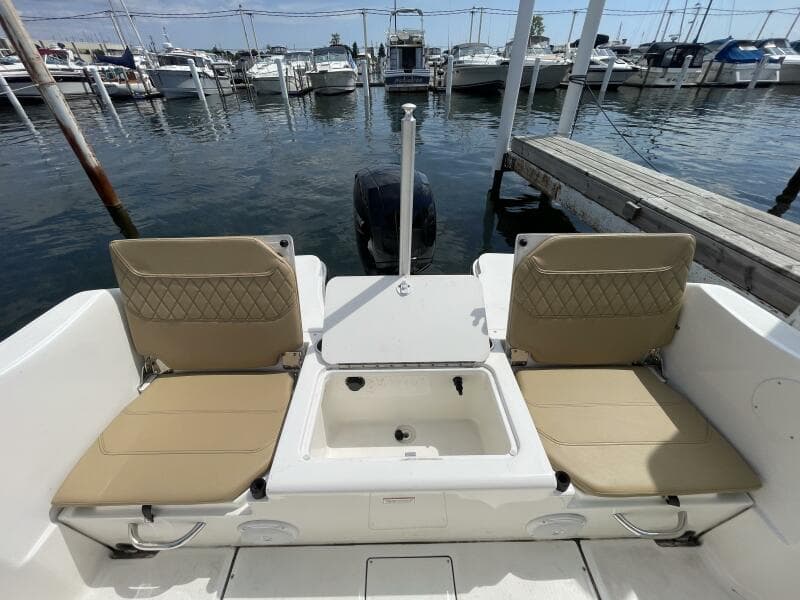 2023 Bayliner Trophy T22CC