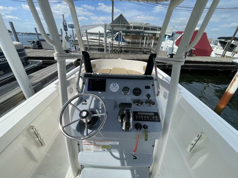 2023 Bayliner Trophy T22CC