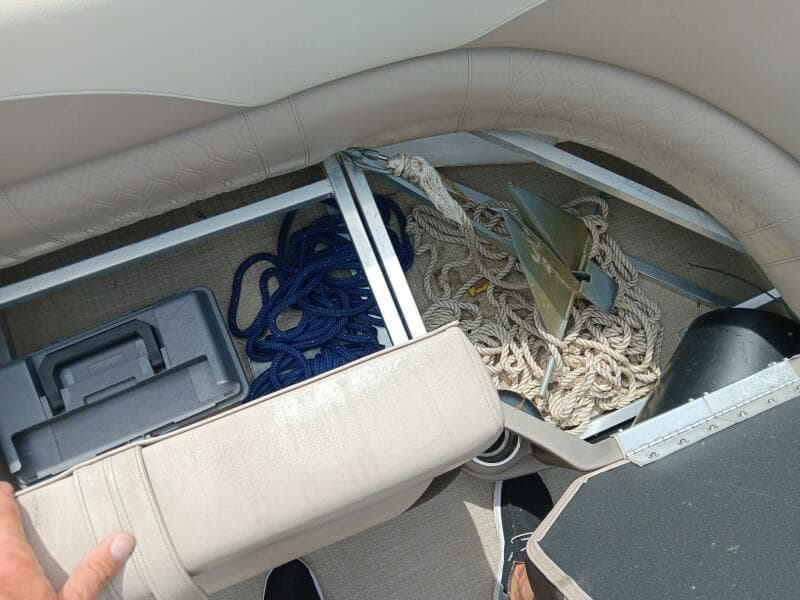 2023 Tahoe Pontoon LTZ 2385 Entertainer