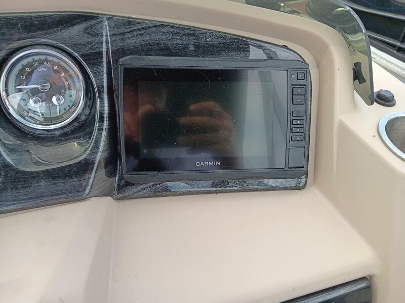 2023 Tahoe Pontoon LTZ 2385 Entertainer