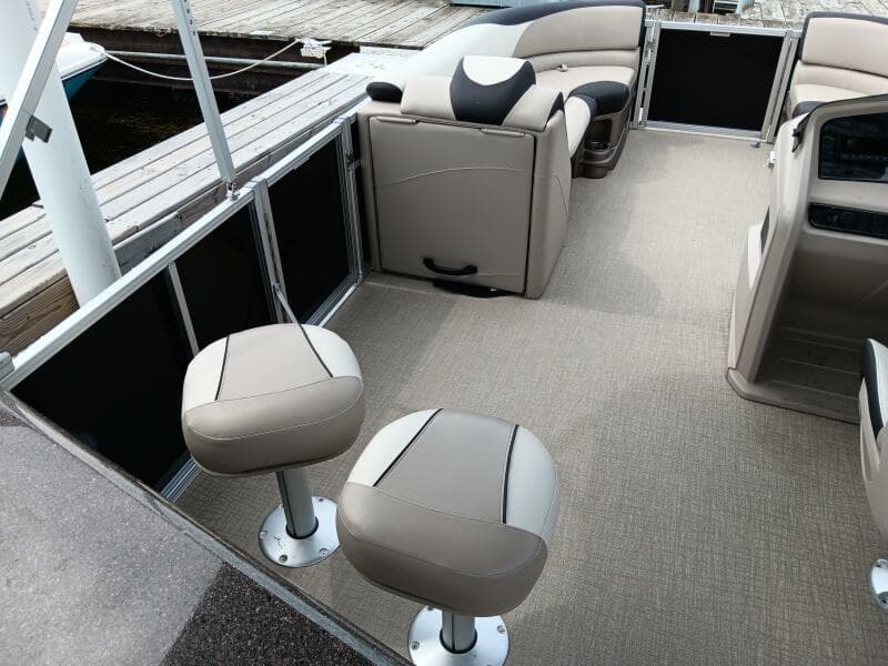 2023 Tahoe Pontoon LTZ 2385 Entertainer