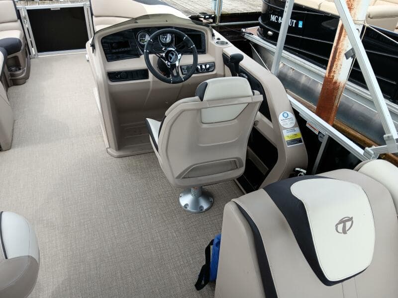 2023 Tahoe Pontoon LTZ 2385 Entertainer