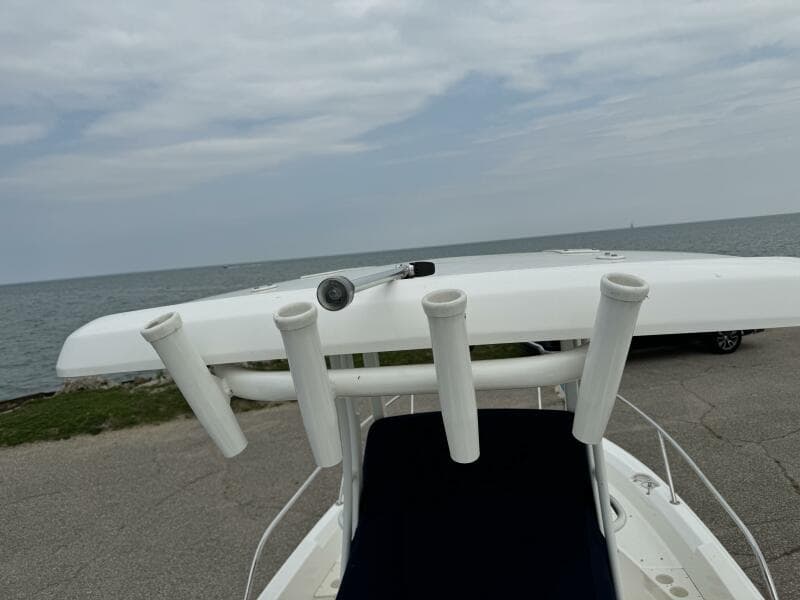 2019 Boston Whaler 210 Dauntless