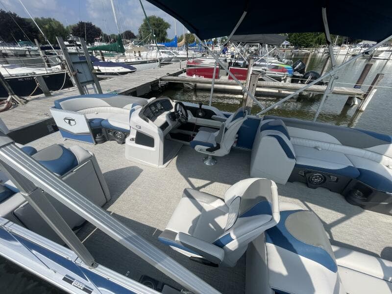 2023 Tahoe Pontoon LTZ 2385 Quad Lounger
