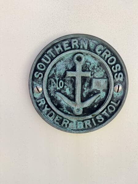 1980 Southern Cross 