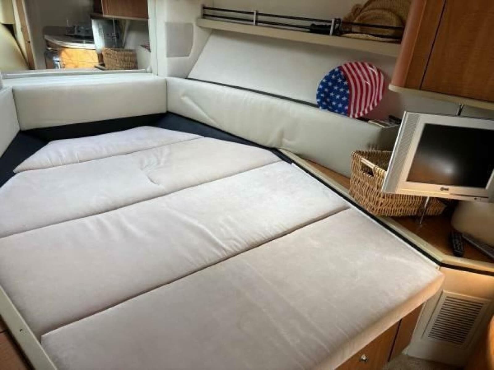 2006 Sea Ray 290 Sundancer - Photo 7