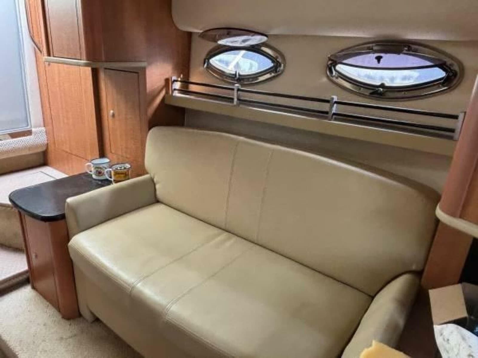 2006 Sea Ray 290 Sundancer - Photo 9