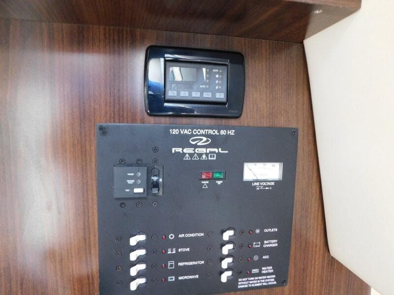 2018 Regal 26 Express