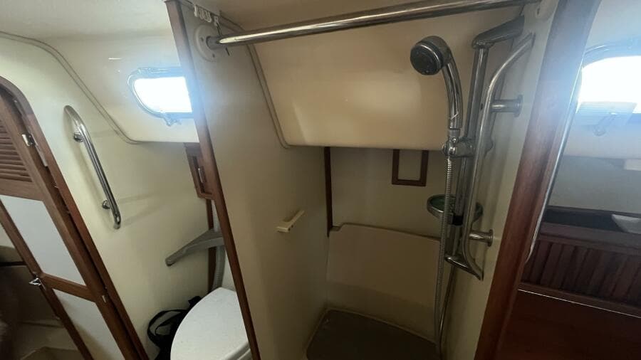 2008 Island Packet PY Trawler / Motorsailer